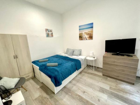 Relax Home with 2 bedroom, 2 bathroom for 6 people in the City Centre FREE COFFEE